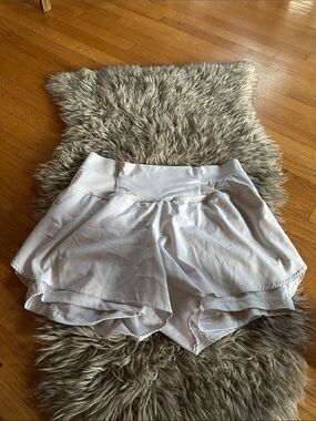Women’s White Layered Athletic Skort with Wide Waistband